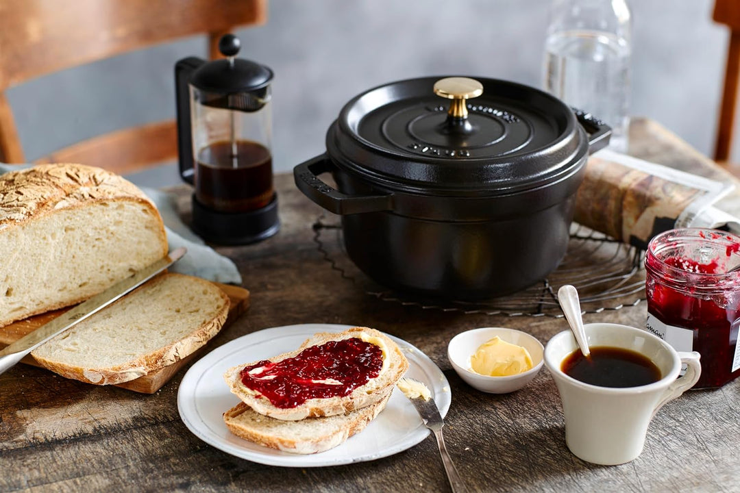 STAUB Gusseisen Bräter/Cocotte, Rund 20 cm, 2,24 L, Aromaregen Funktion, Für alle Herdarten geeignet