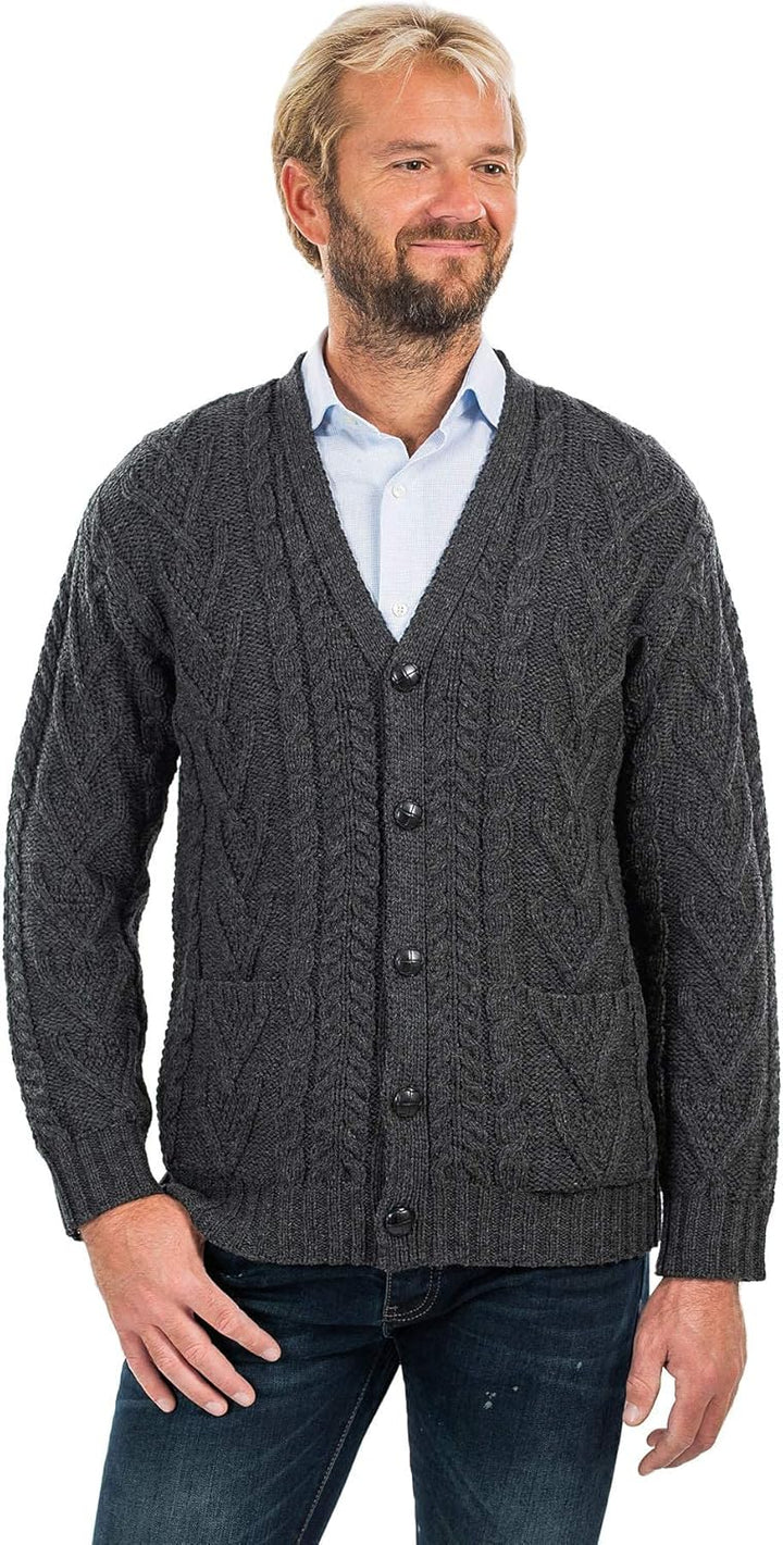 SAOL Herren Aran Irish Cable Knit Strickjacke Cardigan aus 100% Merinowolle mit V-Ausschnitt und Knö