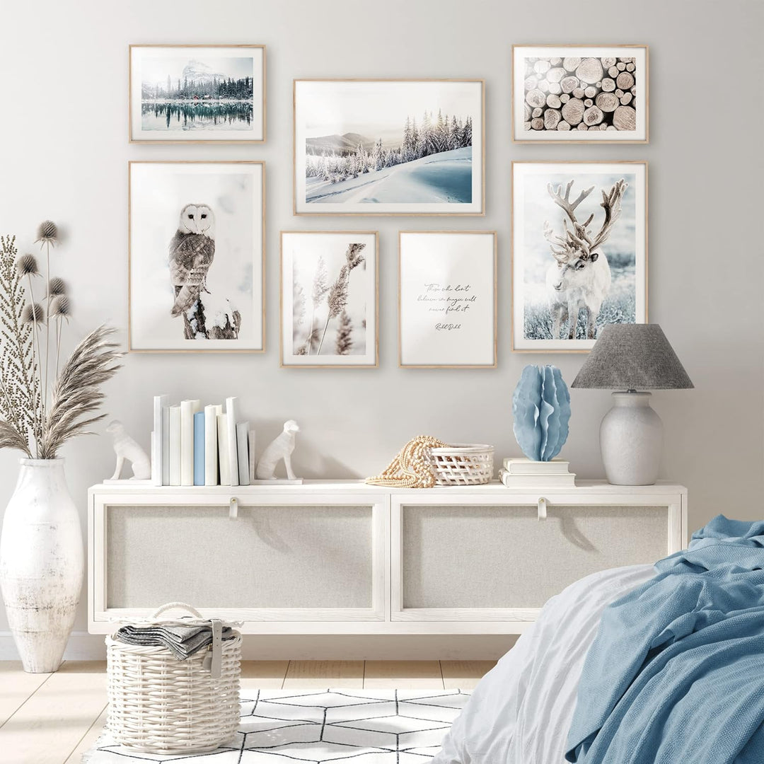 BLCKART Magic Winter Poster Set Beige Blau Schlafzimmer Deko Schnee Bilder Rentier Wanddeko Eule Woh