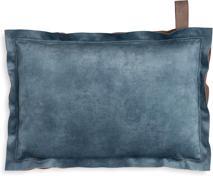 KNIT FACTORY - DAX Kissen - Luxuriöses und samtweiches Dekokissen - Sofakissen - 60x40 - Jeans 60x40
