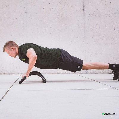 TOOLZ Chin Up Bar – Klimmzugstange für Zuhause – Multifunktionstrainer für Sit-ups, Press-ups & Chin