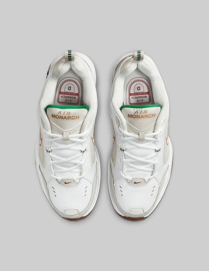 Nike Herren Air Monarch Iv Fitnessschuhe 40 EU White Metallic Gold Phantom Lucky Green, 40 EU White