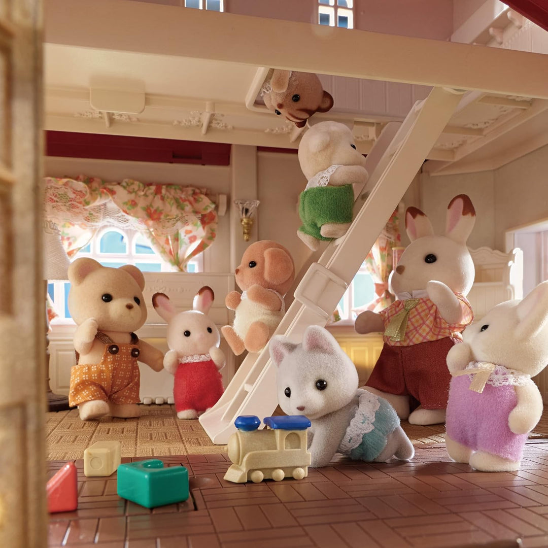 Sylvanian Families 5716 Stadthaus mit Dachzimmer Single, Single
