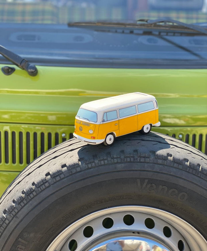 BRISA VW Collection - Volkswagen Spar-Büchse-Schwein-Dose im T2 Bulli Bus Design (Classic Bus/Orange