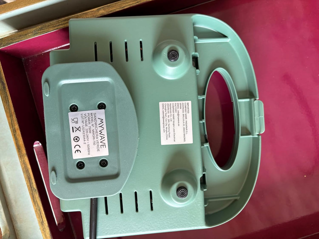My Wave Sandwichmaker – Leistung 750 W – für alle Arten von Lebensmitteln – Öffnung um 90° – Elektro