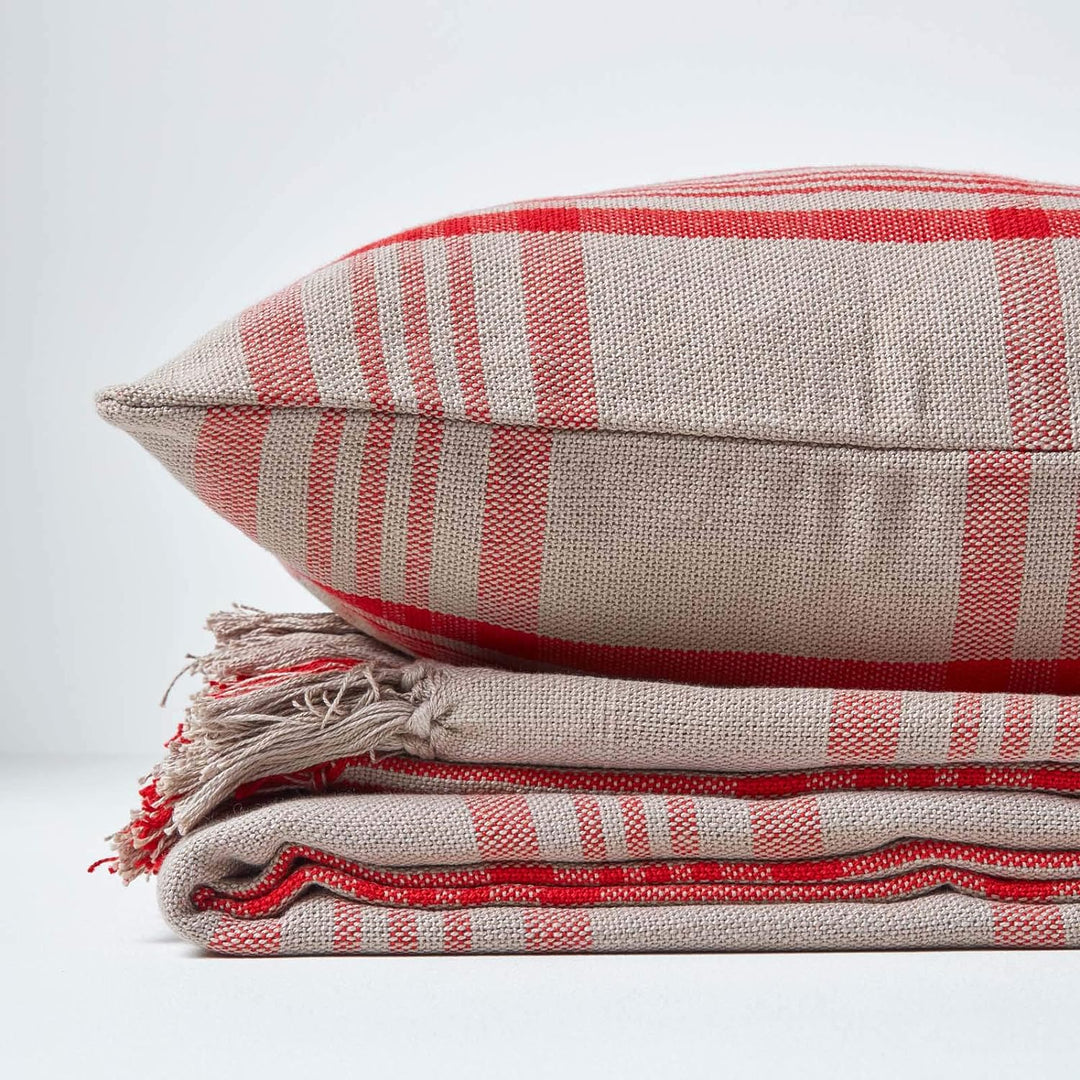 Homescapes extra grosse Tagesdecke mit Tartan-Muster, Sofa-Überwurf 255 x 360 cm mit Fransen, weiche
