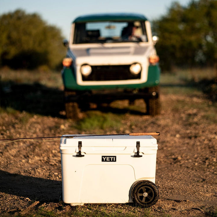 YETI Tundra Haul Tragbarer Kühler mit Rädern Hellbraun, Hellbraun