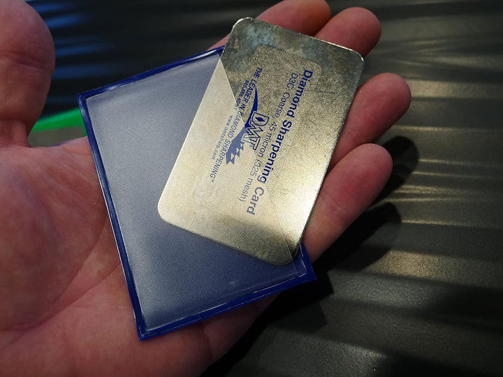 DMT Dia-Sharp® Diamant Taschenschleifstein im Kreditkartenformat Grob, Kompakter Wetzstein für Messe