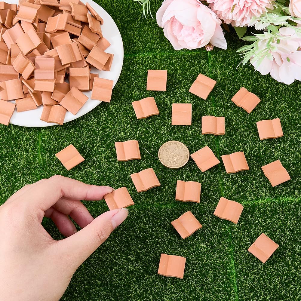 SUPERFINDINGS 200 Stück Mini Dachziegel Puppenhaus Schindeln Rötlich braun Polymer Clay Miniatur Zie