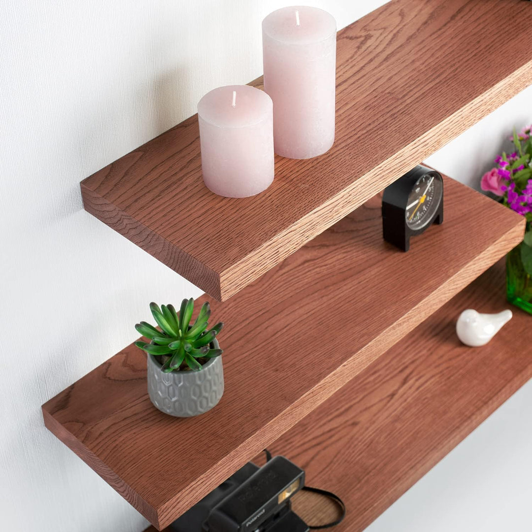Rikmani Wandregal Holz Eiche massiv rot - Handgefertigtes Regal Bücherregal Holzregal Wandboard HOLY