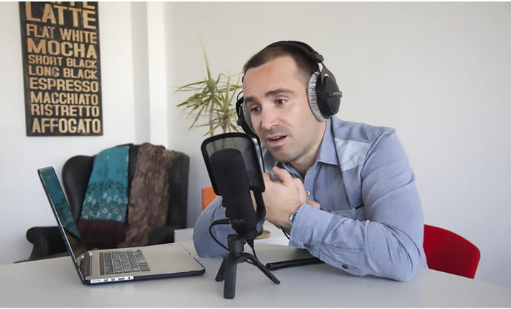 RØDE NT-USB vielseitiges USB-Kondensatormikrofon mit Studioqualität, Popfilter und Stativ für Stream