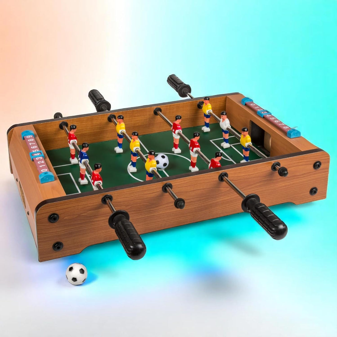 MIJOMA Tischfussballspiel aus Holz – Mini-Kicker für Kinder & Erwachsene, mit 2 Bällen & Torzähler –