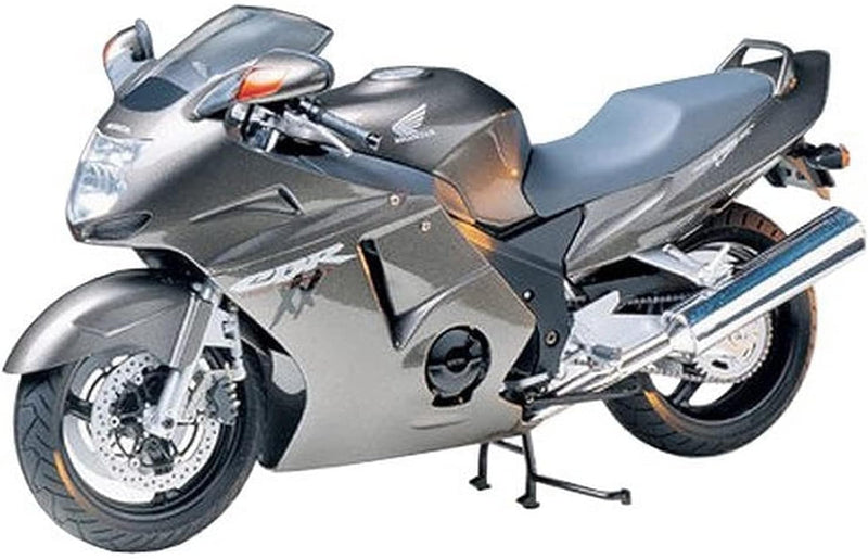 Tamiya 300014070-1:12 Honda CBR110XX Super Blackbird