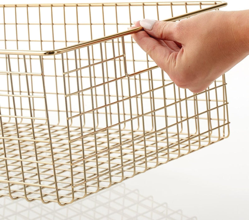 mDesign Drahtkorb für Badzubehör – praktische Gitterbox mit Griffen aus Metall für Toilettenpapier o