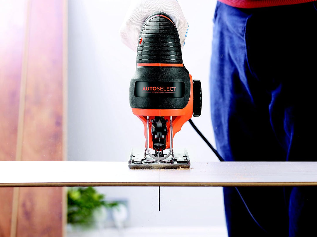Black+Decker Stichsäge, Pendelhubsäge (550W, mit AutoSelect, Softgriff, Sight-Line, Schutzbügel, Säg