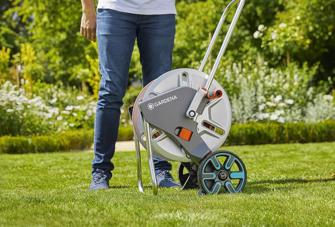 Gardena CleverRoll L Easy Metall: Grosser Schlauchwagen bis zu 100 m Kapazität, besonders standfest,