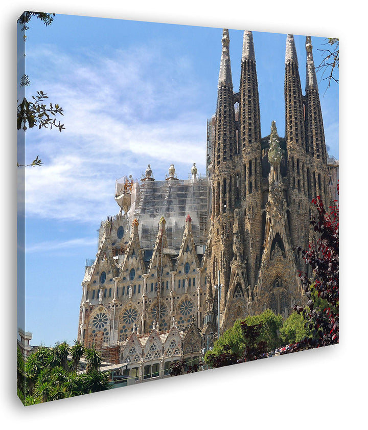 deyoli die Kathedrale Sagrada Familia in Barcelona Format: 70x70 als Leinwand, Motiv fertig gerahmt