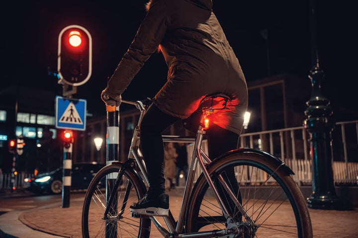 AXA Dwn 30/50 Lux Fahrradlichter – USB aufladbar Dwn 30 Lux Set, Dwn 30 Lux Set