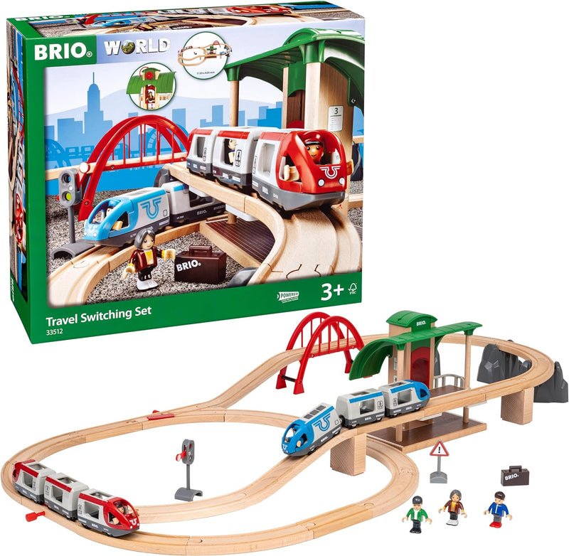 BRIO World 33512 Grosses BRIO Bahn Reisezug Set - Eisenbahn mit Bahnhof, Schienen und Figuren - Klei