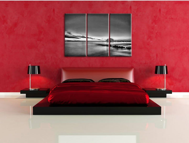 Pixxprint Monocrome, Timmendorfer Strand bei Sonnenuntergang 3-Teiler Leinwandbild 120x80 Bild auf L