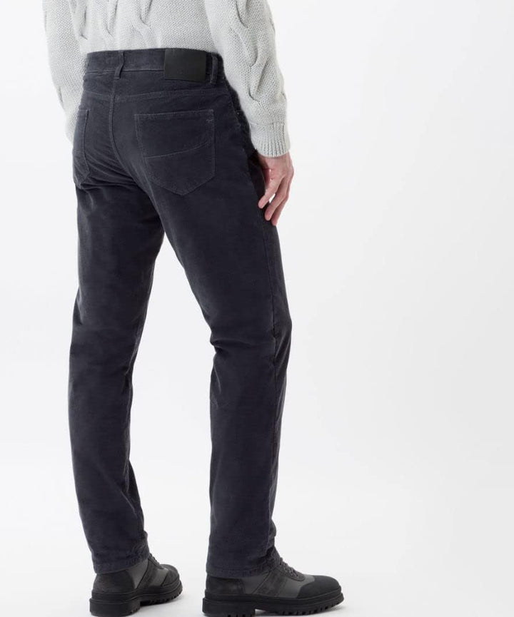 BRAX Herren Style Cadiz Evolution Tt Moderne Five-Pocket Cordhose Hose 36W / 36L Grau (Graphit 06),