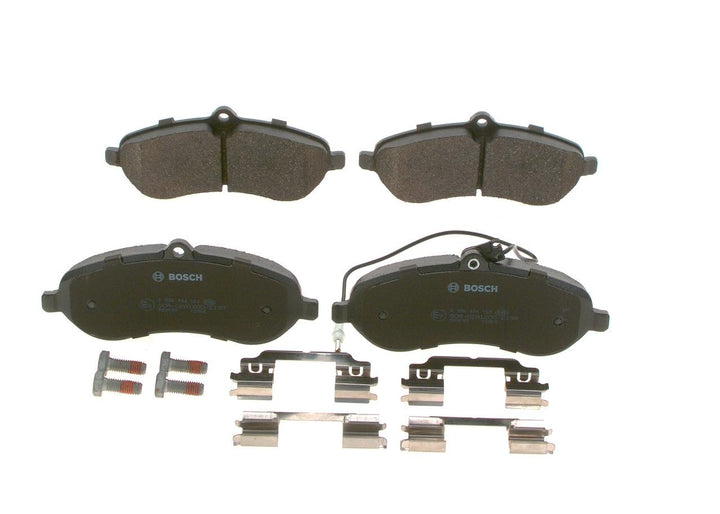 Bosch BP1074 Bremsbeläge - Vorderachse - ECE-R90 Zertifizierung - vier Bremsbeläge pro Set