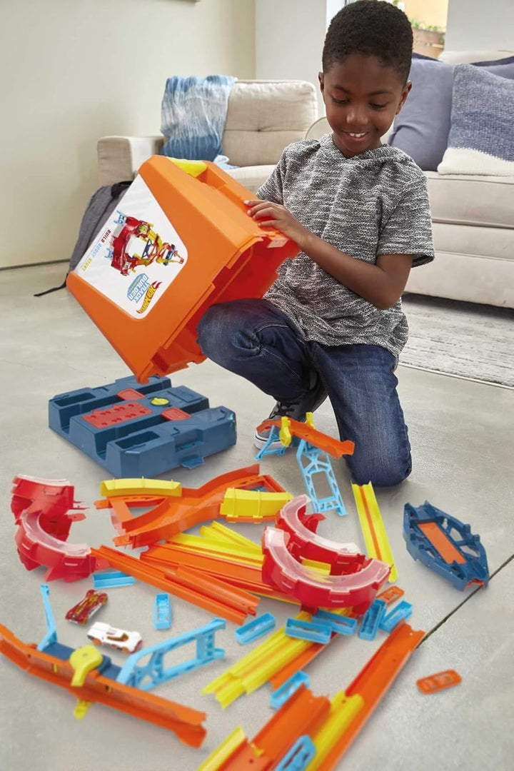 Hot Wheels GNJ01 Track Builder Unlimited Power Boost Box, mit 6 Metern Trackset und Zubehör inkl. 2