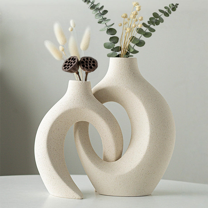 Levvohd Weisse hohle Keramikvase, 2er-Set, runde moderne Vase für nordische minimalistische Stildeko