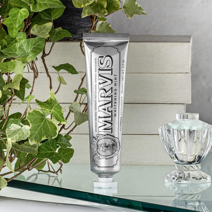 Marvis Whitening Mint Zahnpasta, 3 × 85 ml, Whitening Zahnpasta fördert eine natürliche Zahnaufhellu