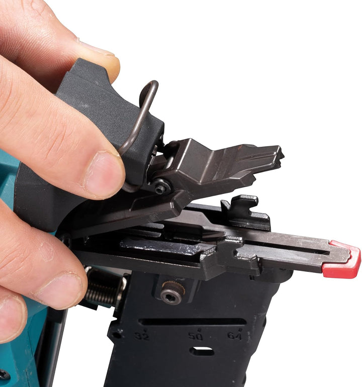 Makita DBN610Z 18 V LXT schnurloser 6,4 cm Finish-Nagler, 16-Gauge, 2 Brennmodi, abgewinkelte Nägel,