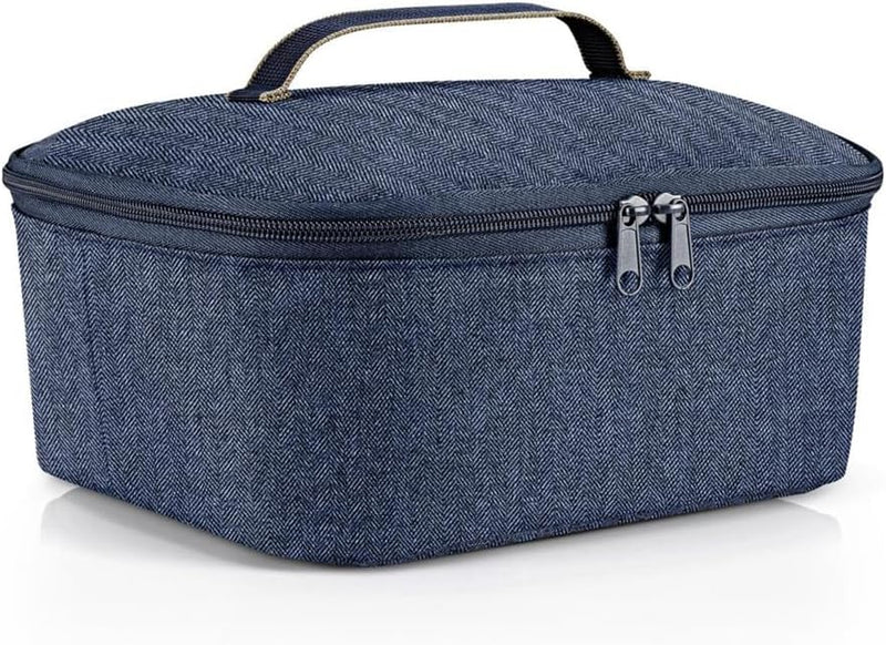 reisenthel coolerbag M pocket Kühltasche mit Obermaterial aus recycelten PET-Flaschen Ideal für das