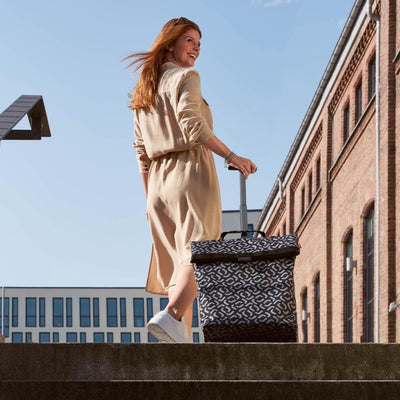 Reisenthel Trolley M Einkaufsshopper mit Rollen aus hochwertigem Polyestergewebe in der Farbe Signat