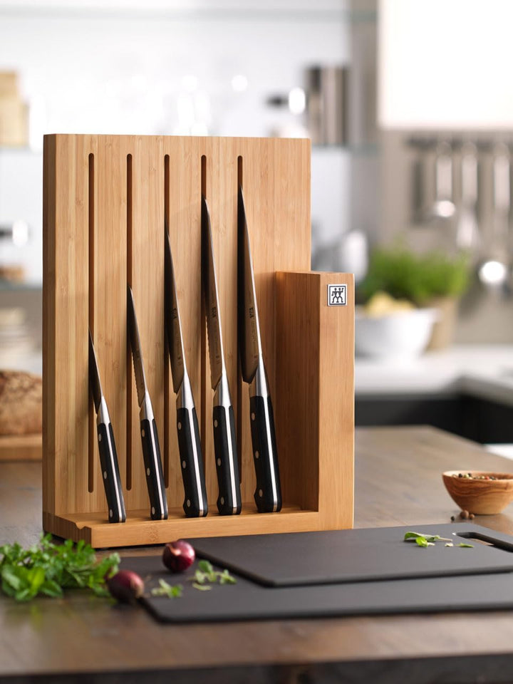 ZWILLING Pro Messerblock,6-tlg., Bambusblock, Messer aus rostfreiem Spezialstahl, 3-Nieten-Design, 1