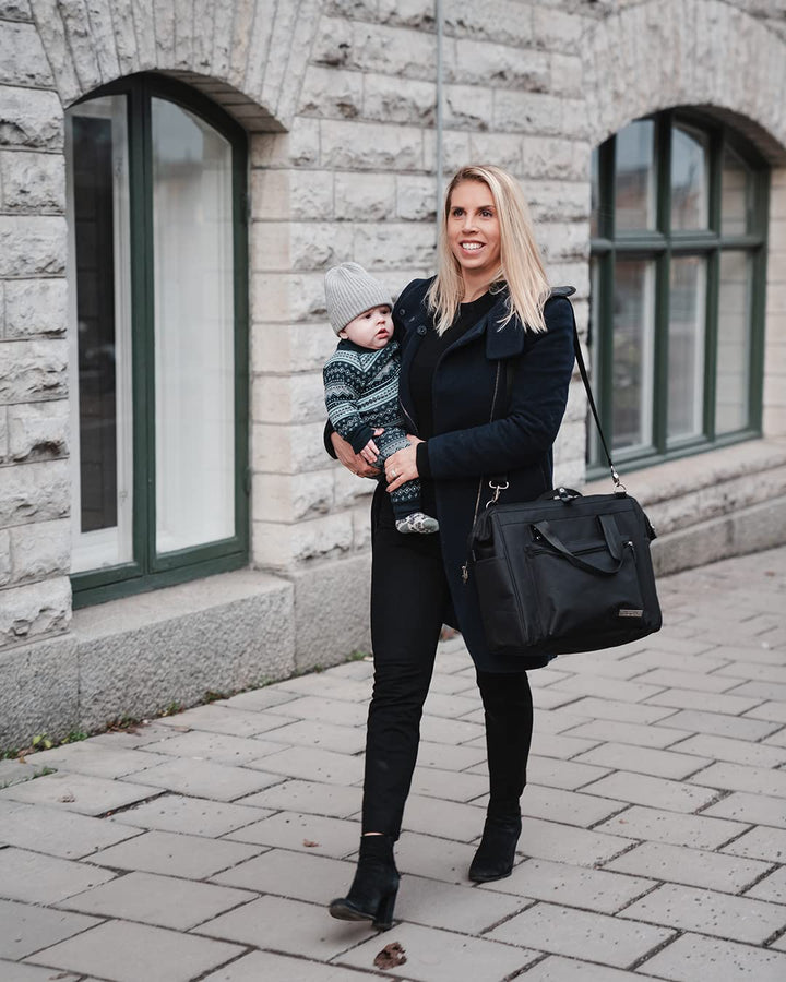 Twistshake Wickeltasche 15 L mit Wickelunterlage und Babyflaschenfächer, Schwarz, Wickeltasche 15 L