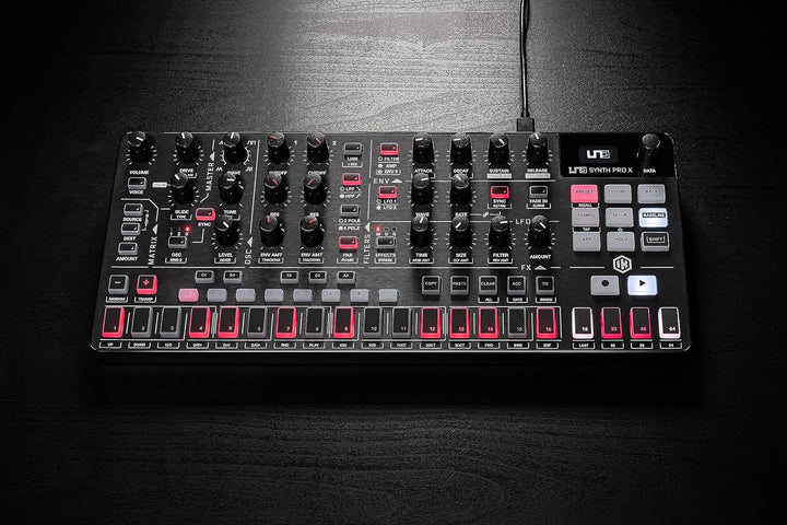 IK Multimedia UNO Synth PRO X, Paraphonic dual-filter analog synthesizer with paraphonic sequencer,