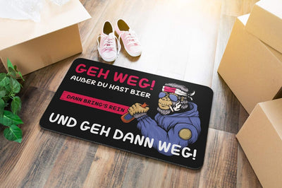 Fussmatte mit Spruch GEH Weg ausser du hast Bier dann Brings rein und GEH dann Weg! - Türmatte wasch