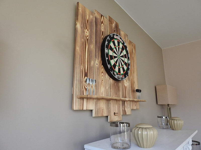 Wooden Dartboard Surround | Premium Dart-Wandschutz & Tablet-Halter (Optional) | Geflammter Burned L