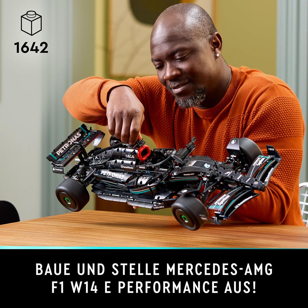 LEGO Technic Mercedes-AMG F1 W14 E Performance, Rennwagen-Bauset, massstabsgetreues Modell für Erwac