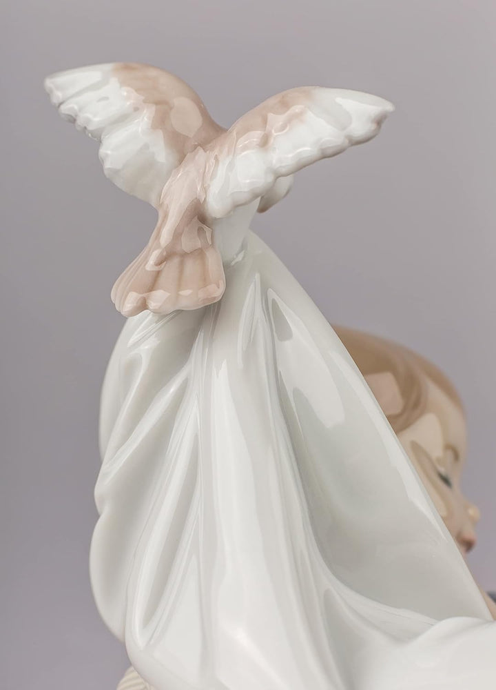 LLADRÓ Mädchen-Figur Süsse Träume. Baby. Porzellan.