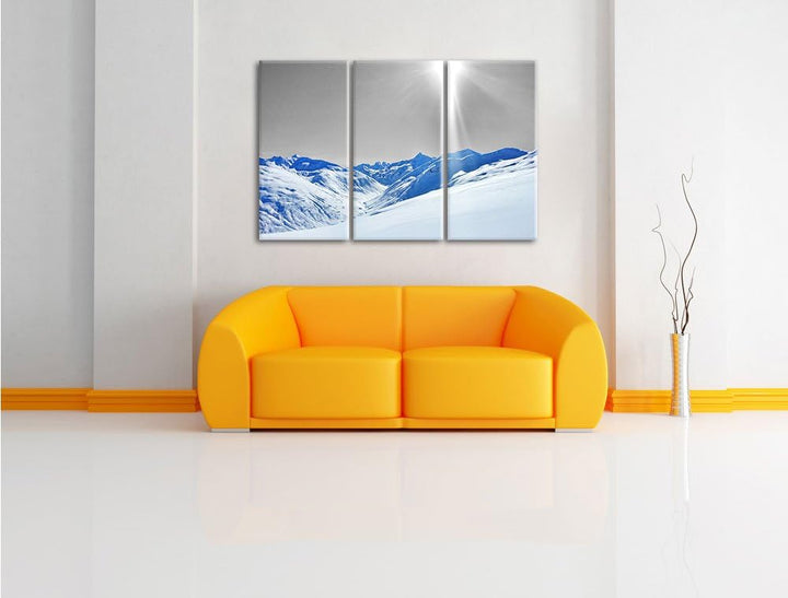 Pixxprint Berglandschaft im Winter / 3-Teilig/Gesamtmass 120cm Leinwandbild bespannt auf Holzrahmen/