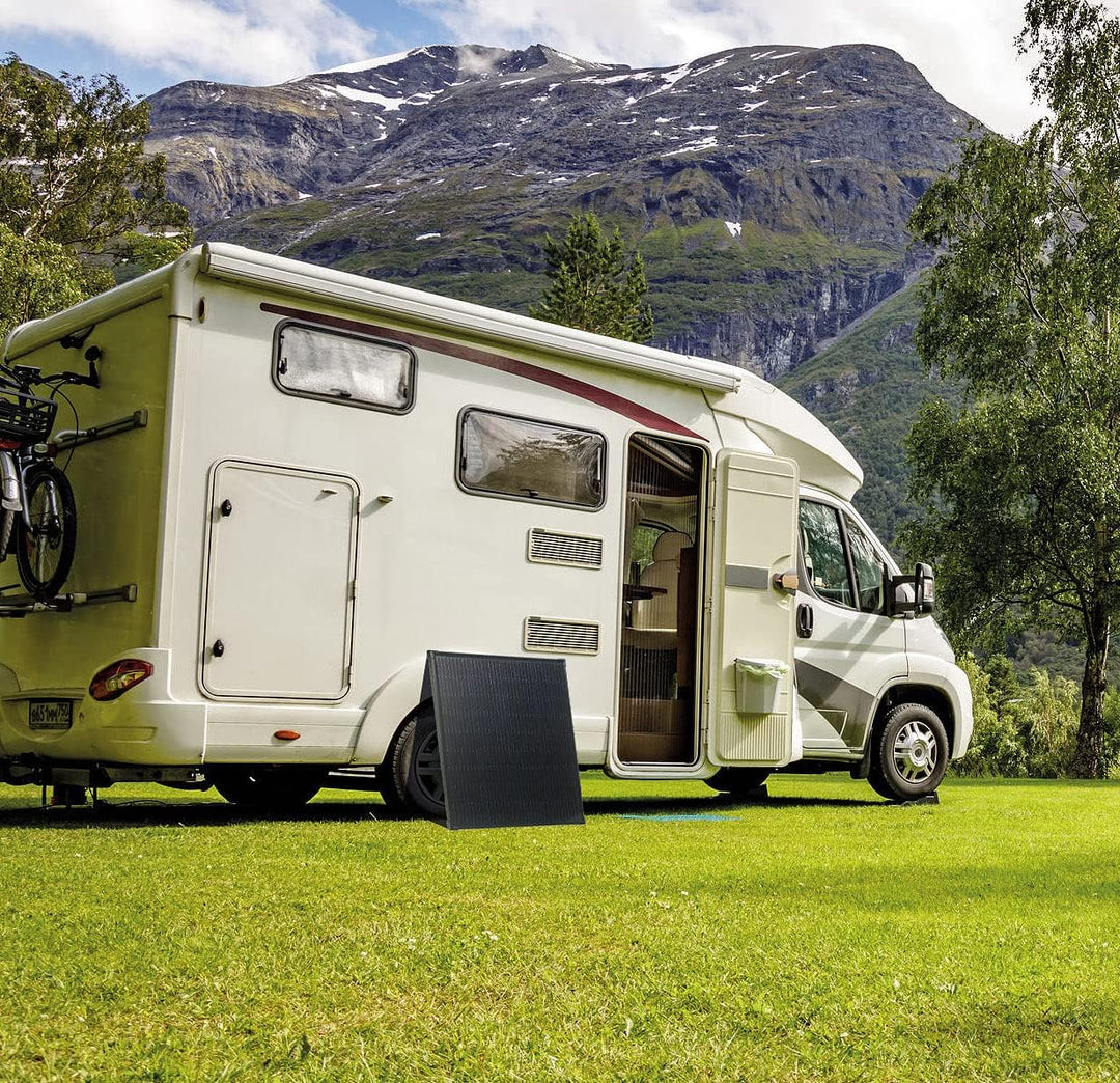 revolt Solarmodul klein: Mobiles Solarpanel mit monokristallinen Zellen, 110 W, schwarz (Kleine PV M