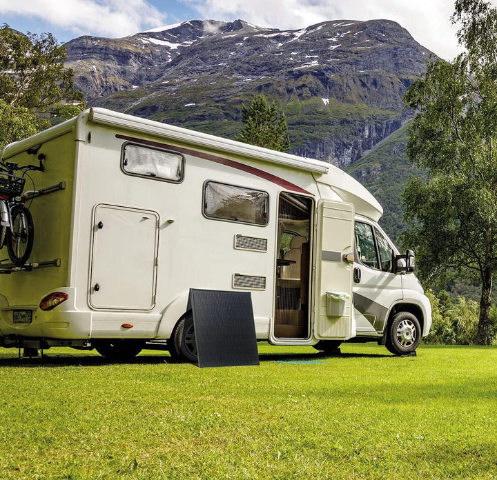 revolt Solarmodul klein: Mobiles Solarpanel mit monokristallinen Zellen, 110 W, schwarz (Kleine PV M