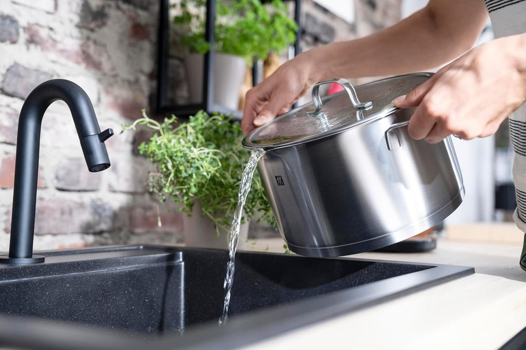 ZWILLING TrueFlow Kochtopfset, 5-teilig, Mit Ausgiessfunktion, Induktionsgeeignet, Edelstahl, Silber