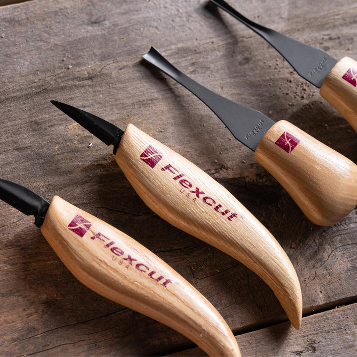 Beginner Palm & Knife Carving Set