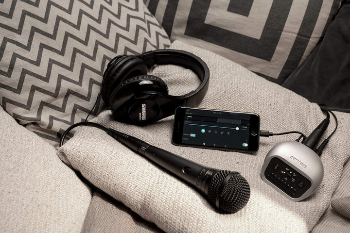 Shure SRH240A-BK-EFS geschlossener Kopfhörer/Over-Ear, geräuschunterdrückend, druckvolle Bässe und d