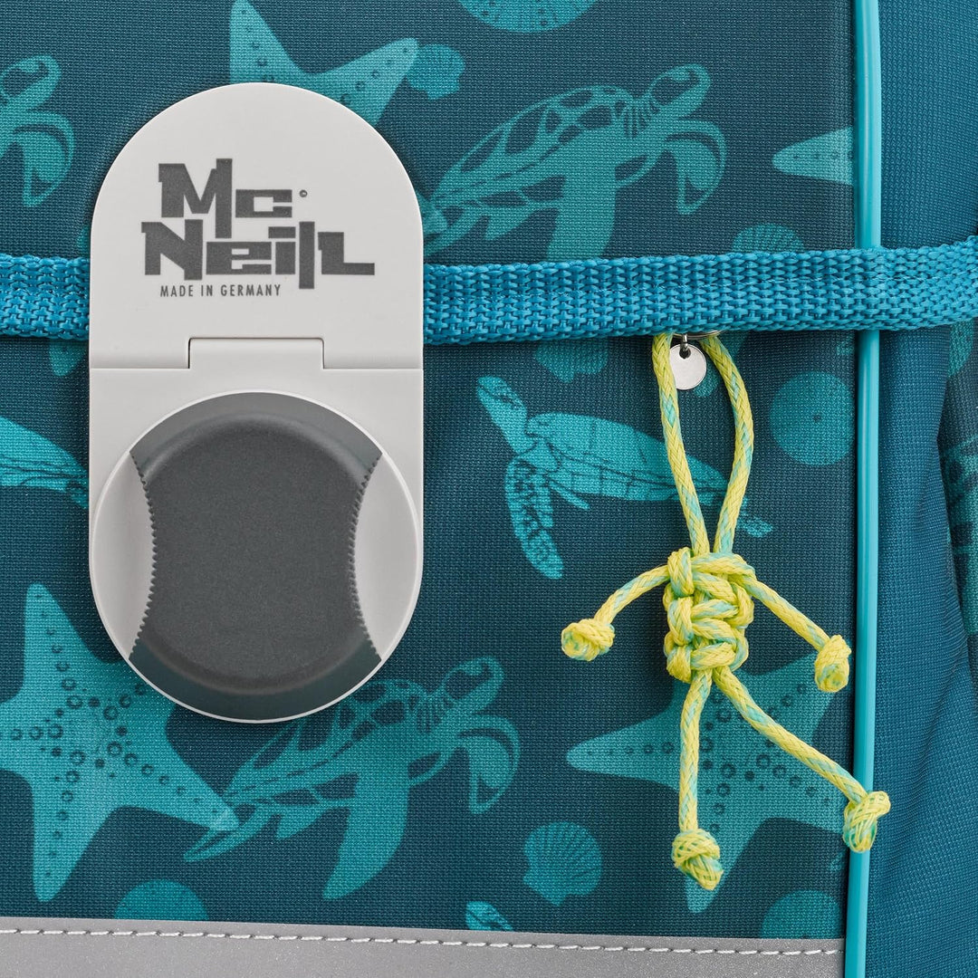 Familando - McNeill Ergo Complete Schulranzen Set - 9-teilig mit Schultüte - Orca Wal - Ergonomisch