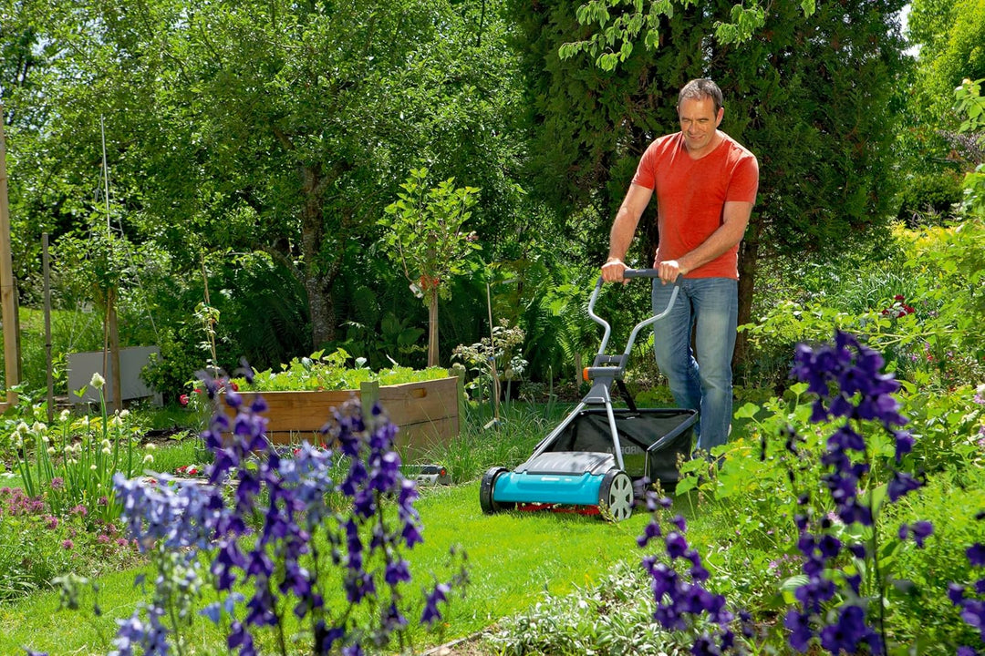 Gardena Comfort Spindelmäher 400 C: Handrasenmäher mit 40 cm Arbeitsbreite für bis zu 250 m² Rasenfl