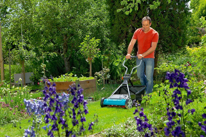 Gardena Comfort Spindelmäher 400 C: Handrasenmäher mit 40 cm Arbeitsbreite für bis zu 250 m² Rasenfl