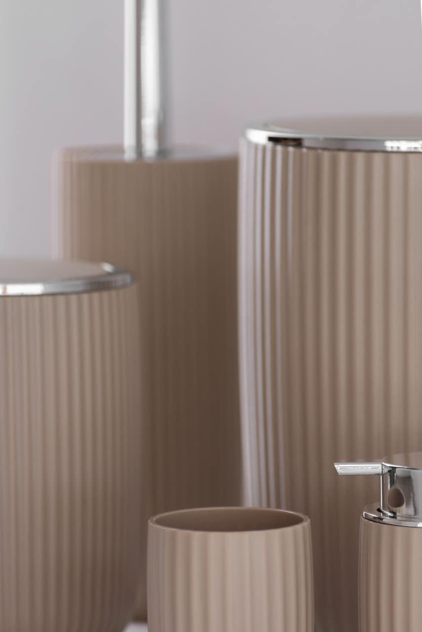 WENKO Schwingdeckeleimer Mod. Agropoli S Beige, 2 Liter, Badezimmer-Mülleimer mit Deckel, Abfalleime
