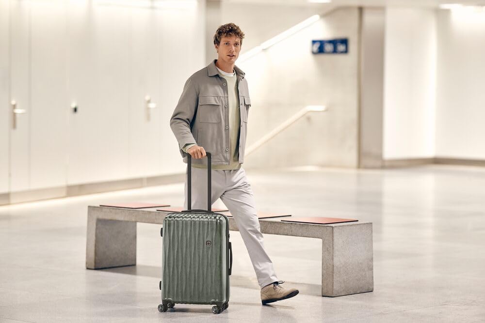 WENGER Energie M Hartschalenkoffer mit 4 Rollen, Trolley, M, 65 (75) l, Sicherheitsschloss, Damen He
